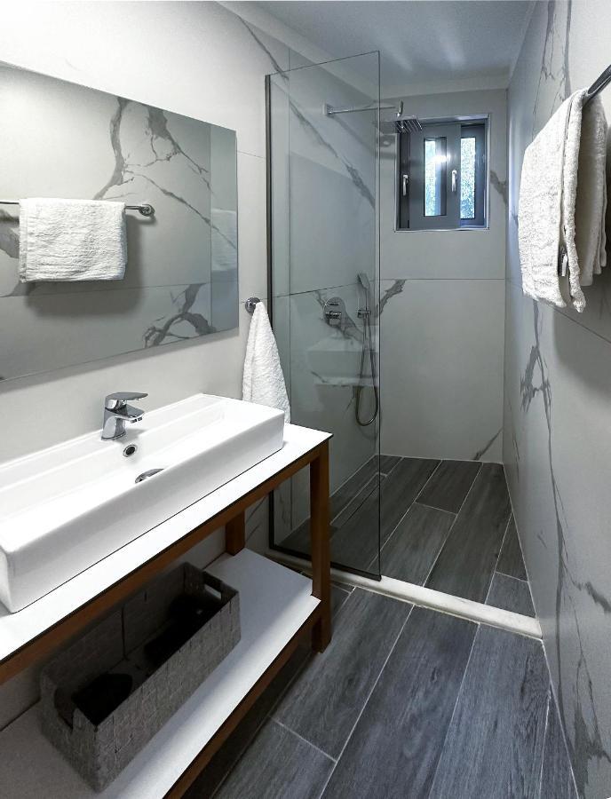 Rodosrooms Rhodes City ภายนอก รูปภาพ