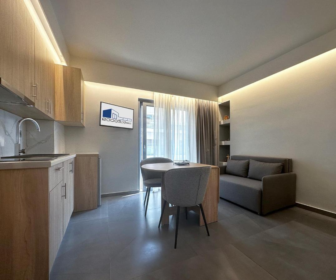 Rodosrooms Rhodes City ภายนอก รูปภาพ
