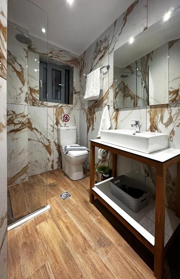 Rodosrooms Rhodes City ภายนอก รูปภาพ